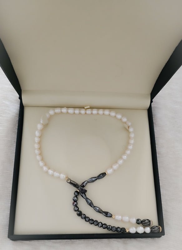 14k gold Natural Black Diamonds and Freshwater Pearls Collar Necklace - L.Signature Collection by L.Styles