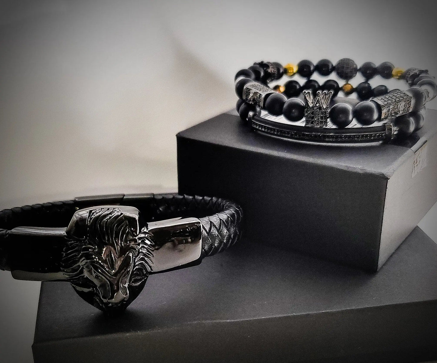 Lion's Gate Black Gun Metal Bracelet set L.Signature Collection