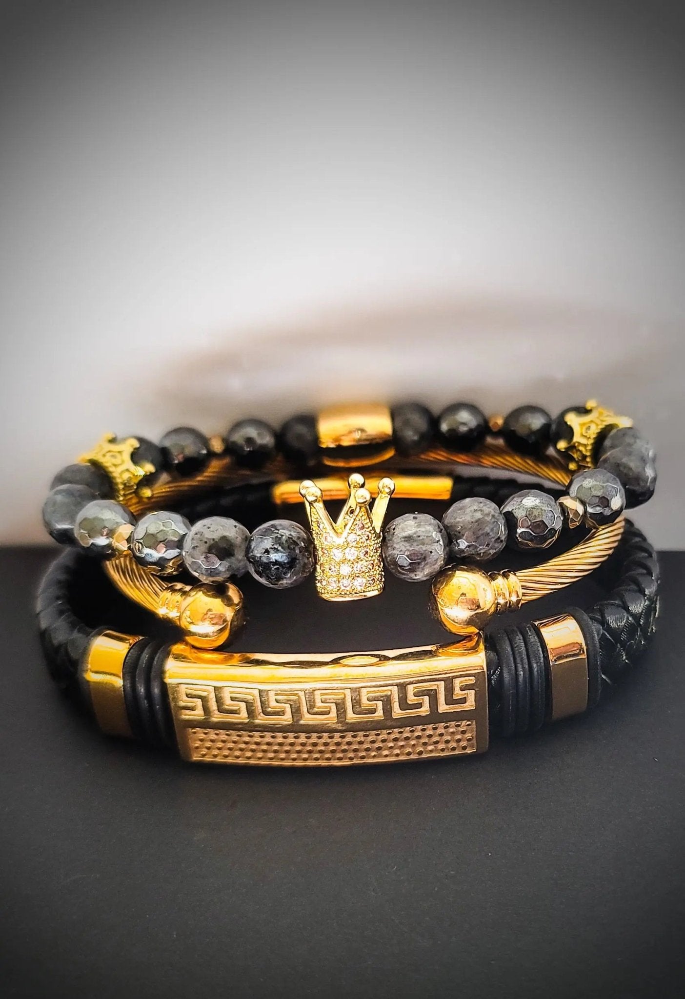 Men'sThe "Stimulating" Larvikite Crown Bracelet L.Signature Collection