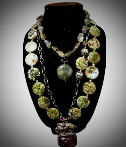 Natural Green Garnet Antique statement necklace - L.Signature Collection by L.Styles