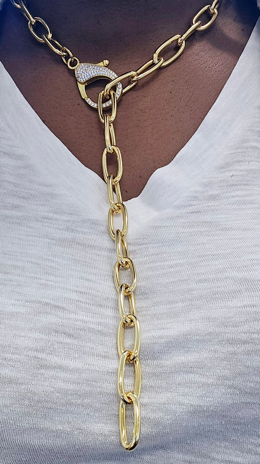 Gold Chunky Chain Link Necklace L.Signature Collection