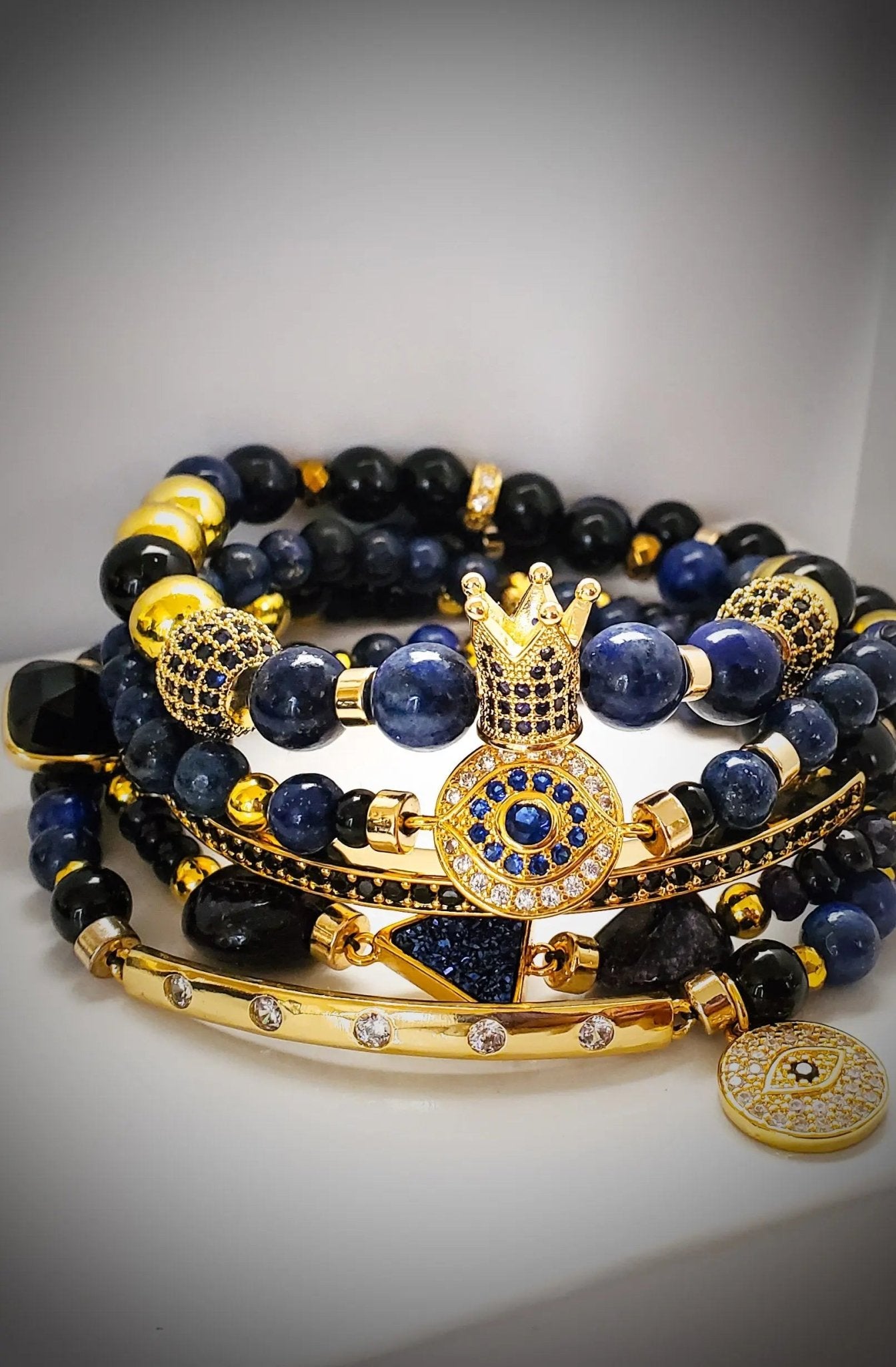 " Royalty" Crown Set L.Signature Collection